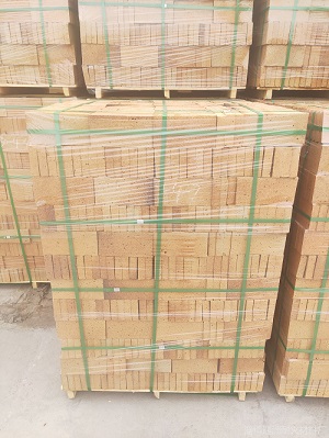 轉(zhuǎn)化爐各部位怎么選用耐火材料？
